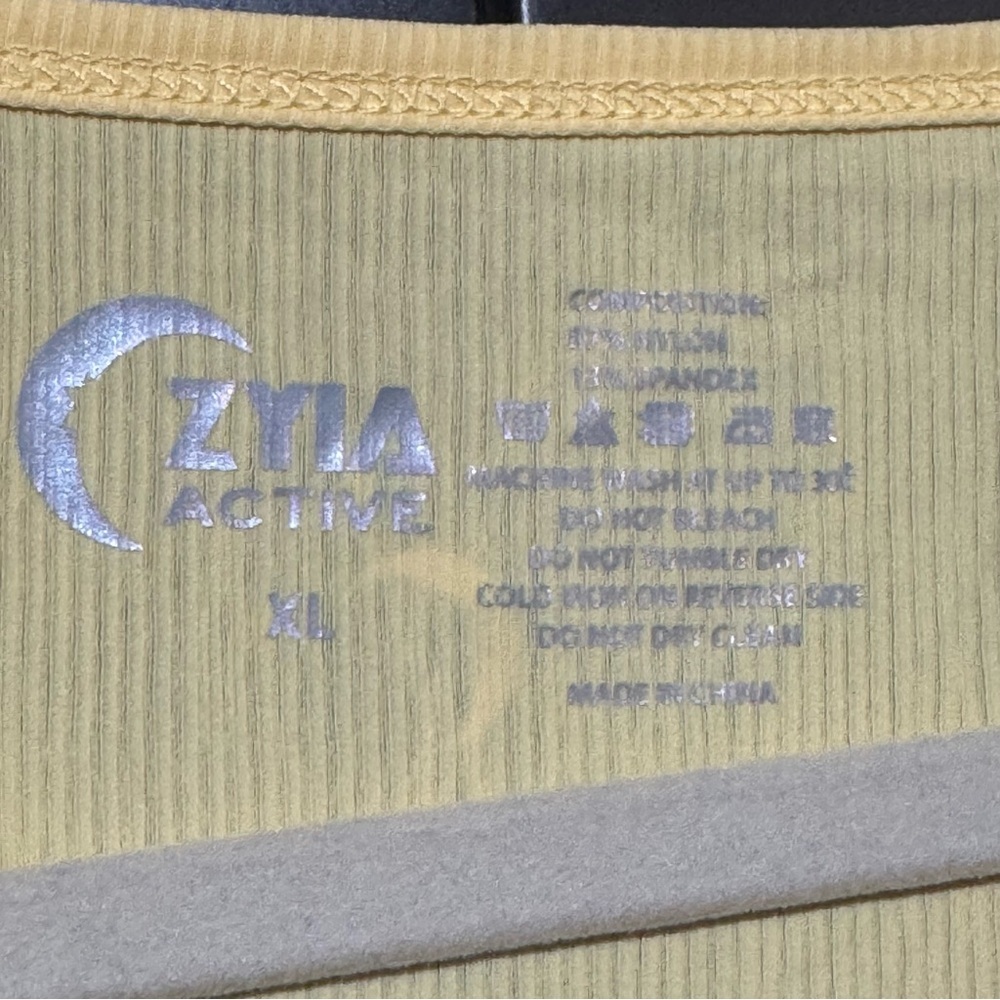 ZYIA | Yellow tank | size xl - Picture 4 of 4